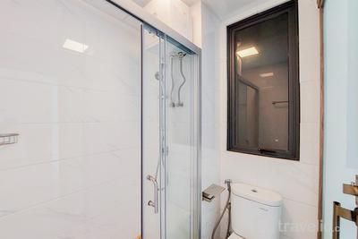Apartemen Sky House BSD - Unfurnished 2BR with AC at 18th Floor Sky House BSD Apartment By Travelio