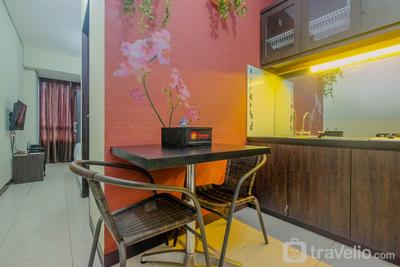 Apartemen Nifarro Park - Best Price Modern Studio Apartment at Nifarro Park By Travelio