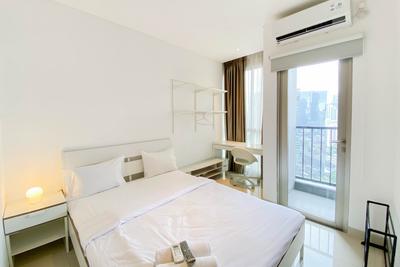 Apartemen Ciputra World 2 - Modern Look Studio Room at Ciputra World 2 Apartment By Travelio