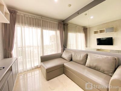 Apartemen Braga City Walk - Cozy Stay and Serene Designed 2BR at Braga City Walk Apartment By Travelio