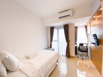 The Signature Suite Studio at Louvin Jatinangor Apartment By Travelio