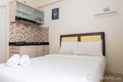 Cozy Studio Apartment Connected to Mall at Green Pramuka City By Travelio