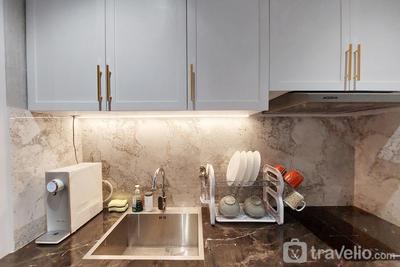 Apartemen The Reiz Condominium Medan - Brand New and Nice 2BR at The Reiz Suites Medan Apartment By Travelio