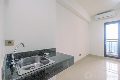 Apartemen Transpark Cibubur - Unfurnished Studio Apartment with AC at 19th Floor Transpark Cibubur By Travelio