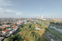 Apartemen Bale Hinggil - Spacious and Restfull 3BR at Bale Hinggil Apartment By Travelio