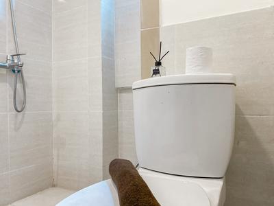 Apartemen Meikarta - Comfort Living 1BR + Office Room at Meikarta Apartment By Travelio