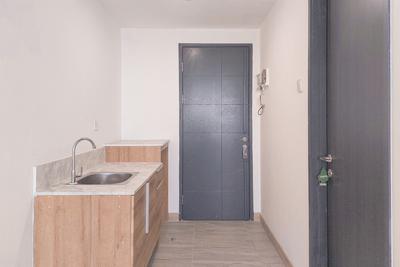 Apartemen Collins Boulevard - Simply Studio Unfurnished with AC at Collins Boulevard Apartment By Travelio