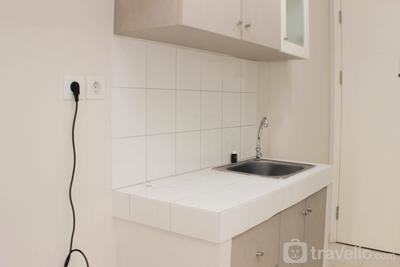 Apartemen Springlake Summarecon Bekasi - Cozy Studio Room at Springlake Summarecon Bekasi Apartment By Travelio