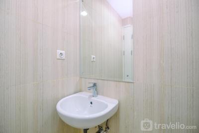 Apartemen Sentul Tower - Unfurnished Studio Room with AC at 10th Floor Sentul Tower Apartment By Travelio