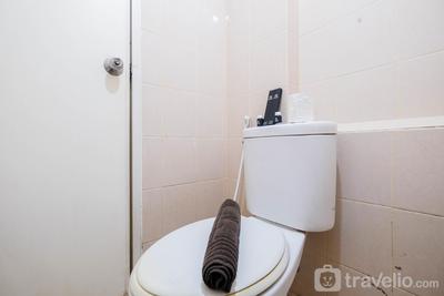 Apartemen Green Palace Kalibata - Minimalist Studio Green Palace Kalibata Apartment near Public Transportation By Travelio