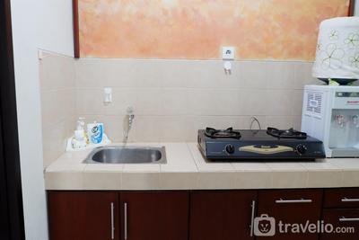 Apartemen Cosmo Mansion (Jakarta Residence) - 1BR City View Apartment at Cosmo Mansion By Travelio