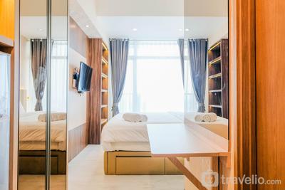 Apartemen Tree Park City Cikokol - Elegant Studio Apartment at Tree Park City Cikokol By Travelio