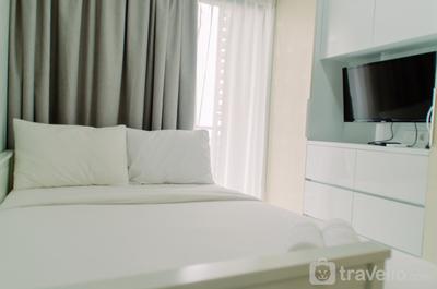 Apartemen Sky House BSD - Minimalist and Homey Studio at Sky House BSD Apartment By Travelio