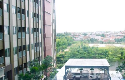 Apartemen LRT City Jatibening - Comfy Studio Apartment at Gateway Park LRT City Bekasi By Travelio