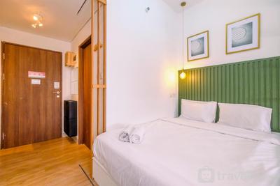 Apartemen LRT City Sentul - Royal Sentul Park - Cozy Living Studio Room Royal Sentul Park Apartment By Travelio