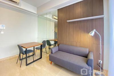 Apartemen Menteng Park - Comfort 2BR with Private Lift at Menteng Park Apartment By Travelio