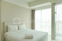 Minimalist and Well Furnished Studio Green Sedayu Apartment By Travelio