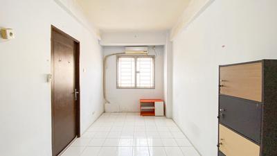 Apartemen City Park - Unfurnished 2BR with One AC in Living Room at City Park Apartment By Travelio