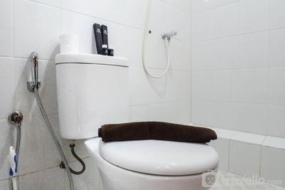 Apartemen Gunawangsa Manyar - Cozy Living 2BR Apartment at Gunawangsa Manyar By Travelio