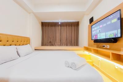 Apartemen Collins Boulevard - Homey and Cozy Living Studio at Collins Boulevard Apartment By Travelio