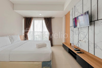 Modern Look Studio Apartment at Patraland Amarta By Travelio