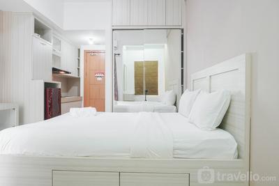 Apartemen The Nest Puri - Homey and Comfy Studio at The Nest Puri Apartment By Travelio