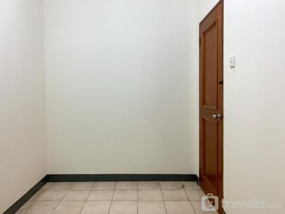 Apartemen Gajah Mada Mediterania - Unfurnished 1BR with AC at 8th Floor Gajah Mada Mediterania Apartment By Travelio