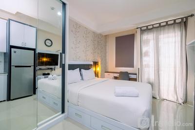 Apartemen Signature Park Grande - Cozy Style and Good Deal Studio Signature Park Grande Apartment By Travelio