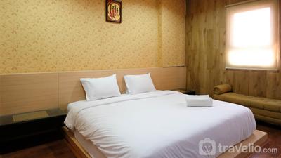 Spacious Japanese Style Studio at Puncak Permai Apartment By Travelio