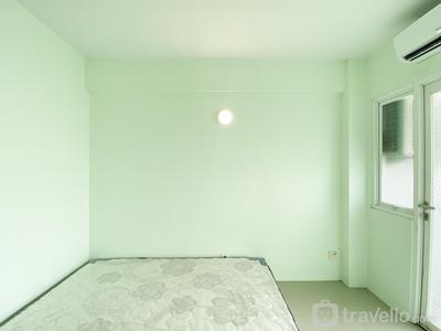 Apartemen Grand Sentraland Karawang - Unfurnished Studio Room with AC at Grand Sentraland Karawang Apartment By Travelio
