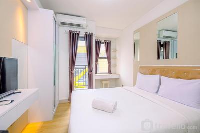 Homey and Best Choice Studio Apartment Transpark Cibubur By Travelio