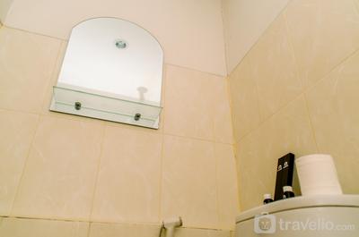 Apartemen Green Lake View - Warm and Serene Studio at Green Lake View Apartment By Travelio