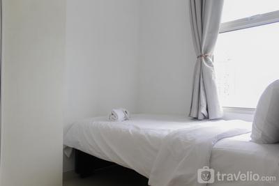Apartemen Madison Park - Comfortable 2BR Madison Park Apartment By Travelio