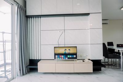 Apartemen Green Bay Condominium - Stunning and Spacious 2BR Green Bay Condominium Apartment By Travelio