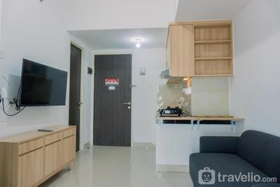 Minimalist and Comfort 2BR Serpong Garden Apartment By Travelio