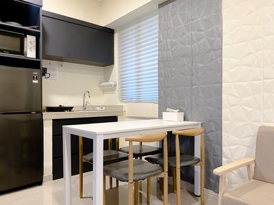 Apartemen Meikarta - Restful and Modern Look 2BR at Meikarta Apartment By Travelio