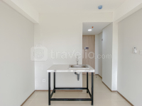 Apartemen Meikarta - Cozy Unfurnished Studio with AC at Meikarta Apartment By Travelio