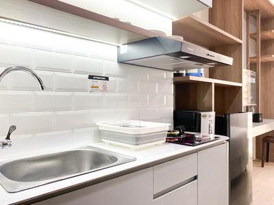 Apartemen Transpark Juanda Bekasi Timur - Homey and Well Design Studio Transpark Juanda Bekasi Timur Apartment By Travelio