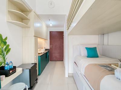 Cozy and Good Studio Sayana Bekasi Apartment By Travelio