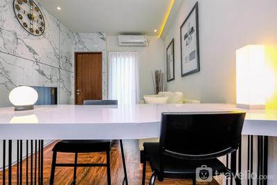 Apartemen Transpark Cibubur - Good Deal 2BR at High Floor Transpark Cibubur Apartment By Travelio
