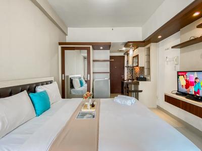 Apartemen Grand Dhika City - Modern Look Studio at Grand Dhika City Apartment By Travelio