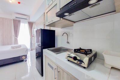 Apartemen Akasa Pure Living BSD - Minimalist and Warm Studio Room Akasa Pure Living BSD Apartment By Travelio