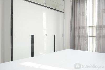 Apartemen CitraLake Suites - Comfort Stay 2BR at CitraLake Suites Apartment By Travelio