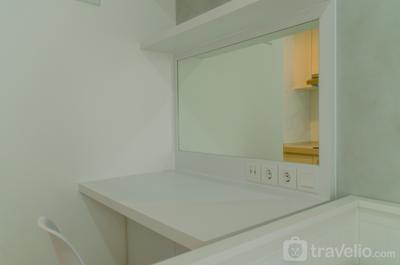 Apartemen Sky House BSD - Minimalist and Homey Studio at Sky House BSD Apartment By Travelio