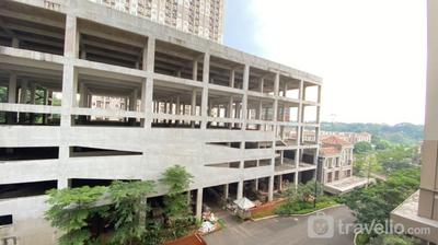 Apartemen Podomoro Golf View - Pleasurable 2BR at Podomoro Golf View Apartment near Tol Cimanggis By Travelio