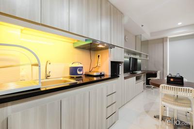 Apartemen Azalea Suites - Elegant and Comfy Studio Azalea Suites Apartment Cikarang By Travelio