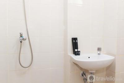 Apartemen Lagoon Bekasi Town Square - Homey and Simply 2BR at Lagoon Apartment By Travelio