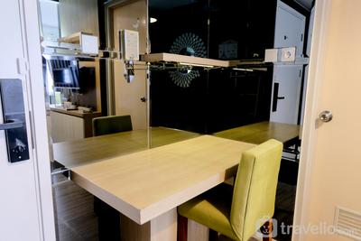 Apartemen Parahyangan Residence - Spacious and Unique Studio with City View Apartment at Parahyangan Residence By Travelio