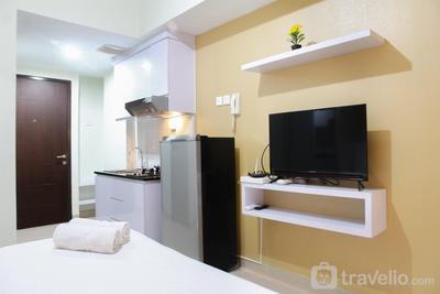 Apartemen Grand Dhika City - Comfortable Studio Apartment Grand Dhika City By Travelio
