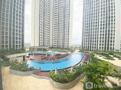 Apartemen Pollux Chadstone - Cozy and Minimalist Studio at Pollux Chadstone Apartment By Travelio